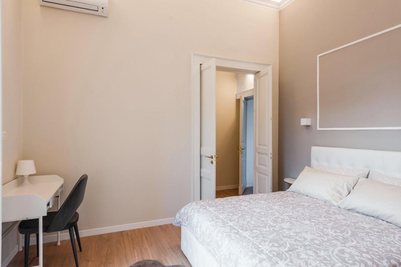 Etnea Modern Apartment By Wonderful Italy カターニア エクステリア 写真